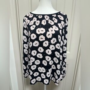LOFT Black and White Floral Blouse